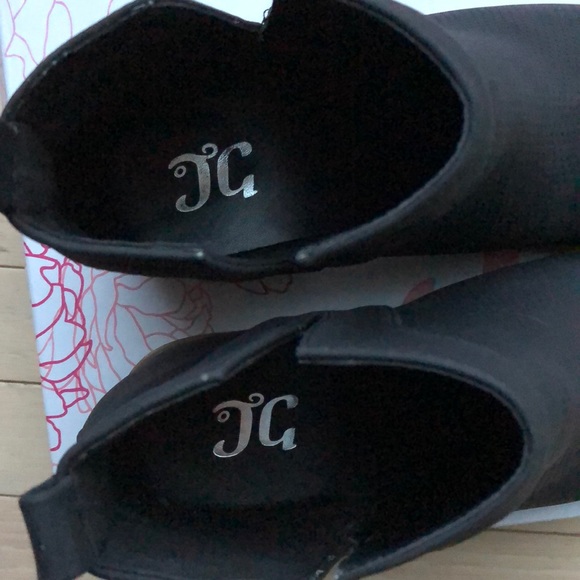 NIB Juicy Couture “Laniee” Black Ankle Boots - Picture 4 of 7